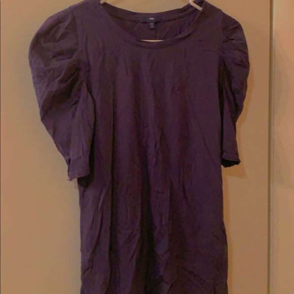 Gap Tshirt - Picture 1 of 2